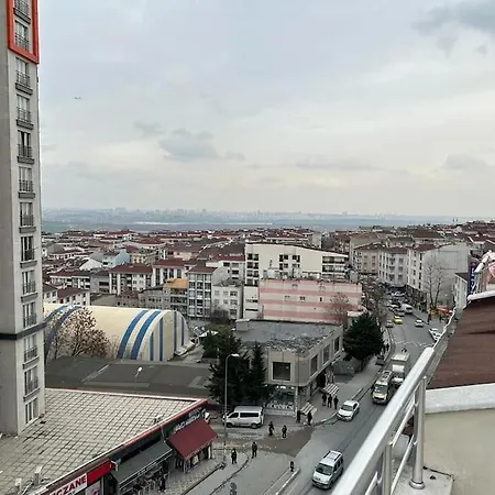 شقة دوبلكس تطل على وسط المدينة Duplex With A Center View 31 *